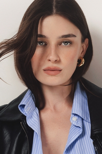 HANAH JULIA