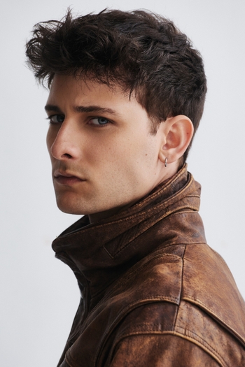 VICTOR MEDEIROS