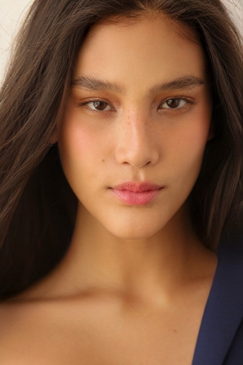 LARA YIN