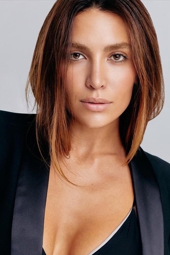 SARAH VASCONCELLOS