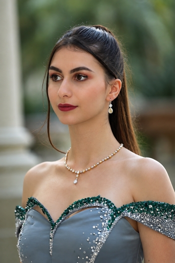 Alisa — عارضة أزياء متاحة للحجز في الرياض، Arabian Models