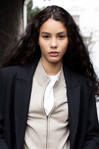 Julia Regis