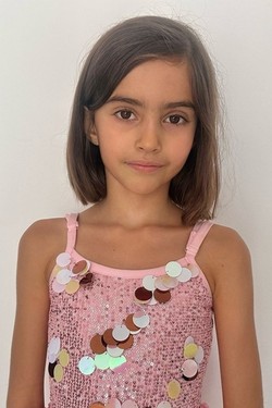 LOLA BESIL