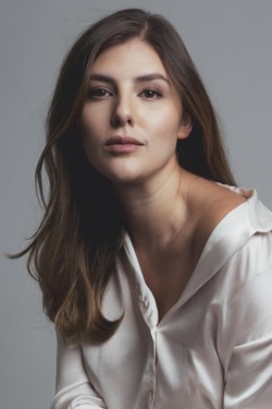LUISA GALINDO