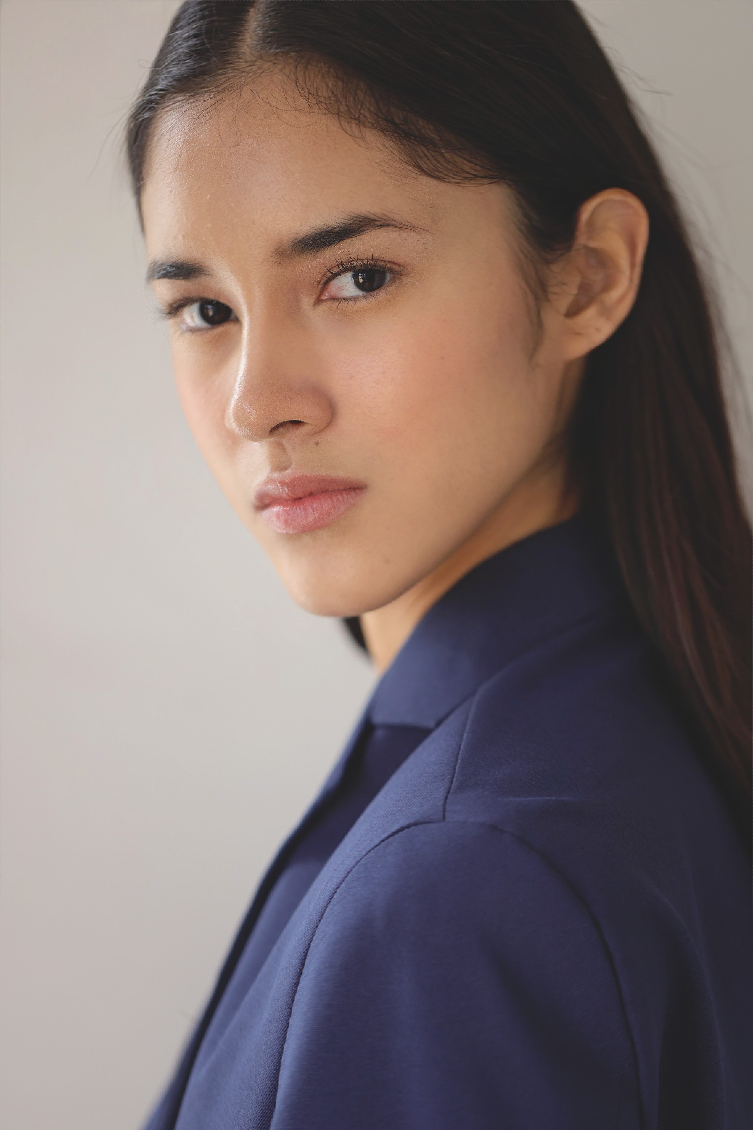 ANNA MURAKAMI