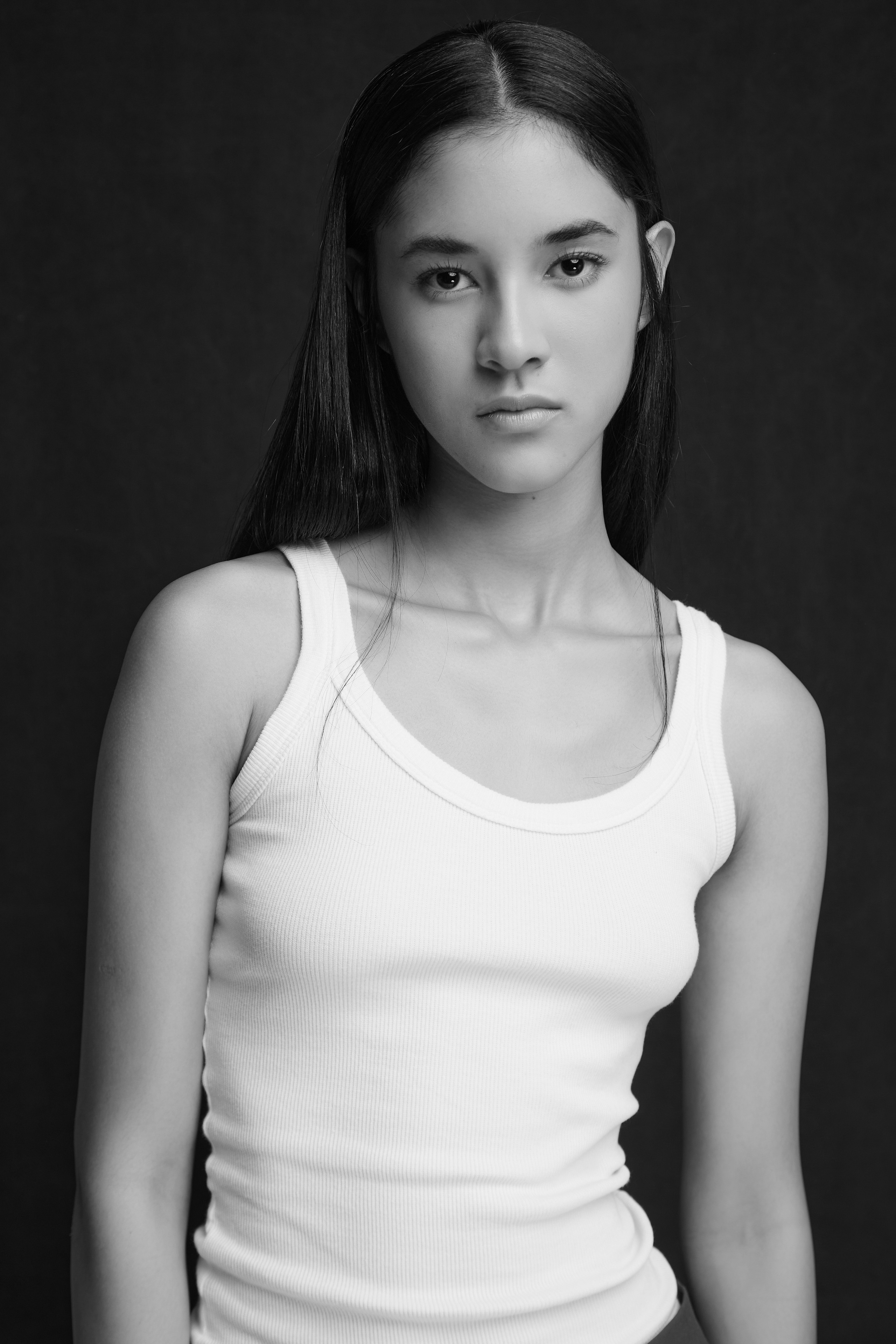 ANNA MURAKAMI