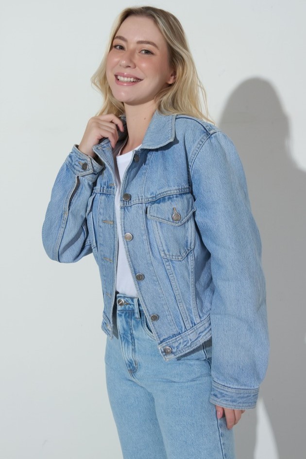ANA PAULA SILVESTRE