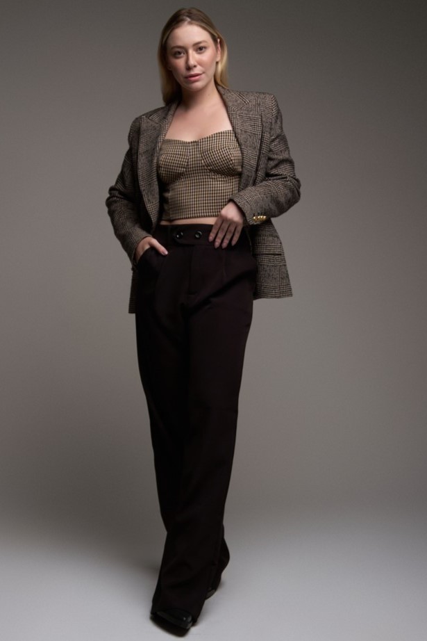 ANA PAULA SILVESTRE