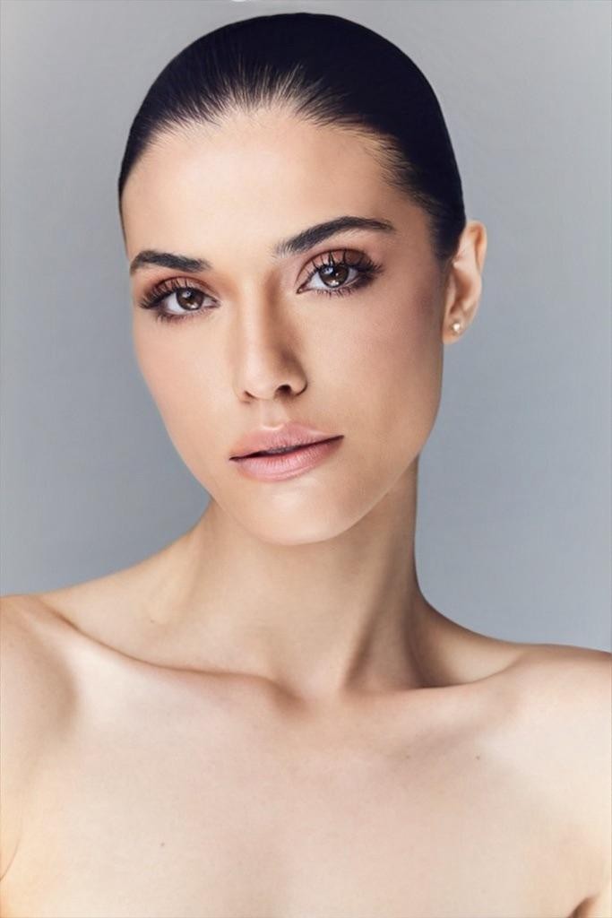 ISABELLA SOLEDADE — foto 21