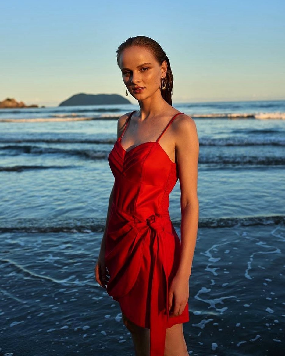 ESTEFANI SCHMITT — foto 12