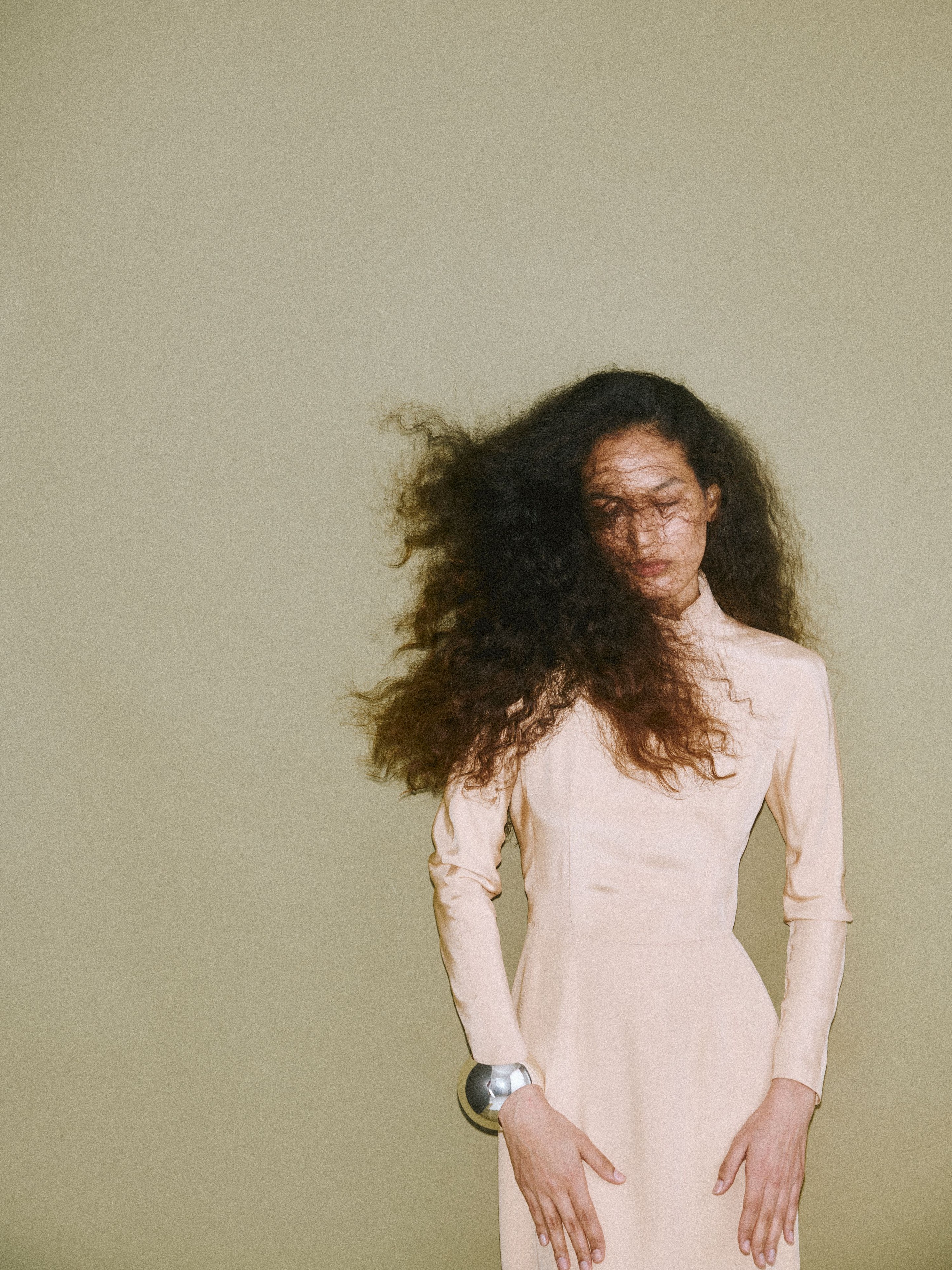 LUANA GUIMARÃES — foto 2
