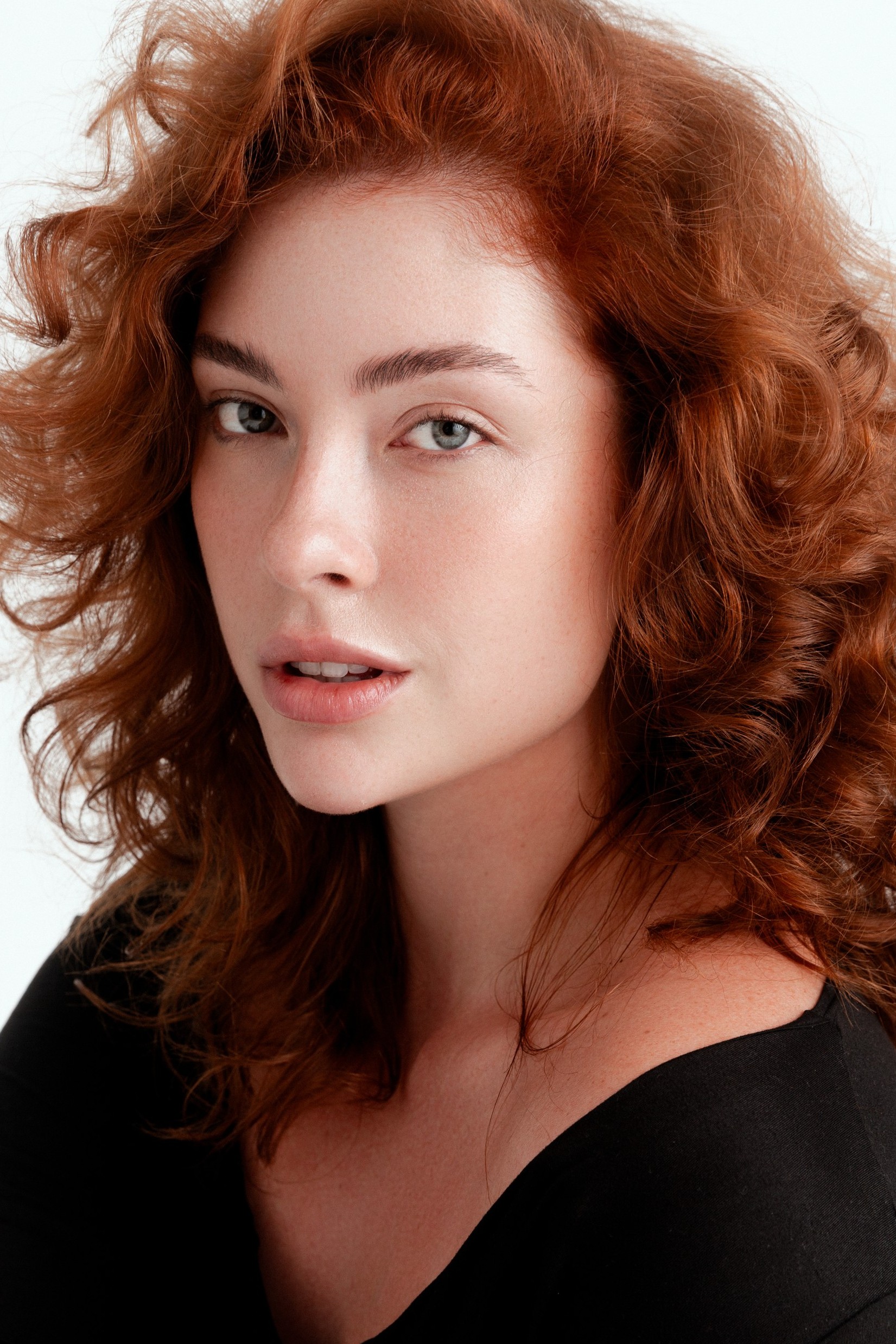 ISADORA CROZETA
