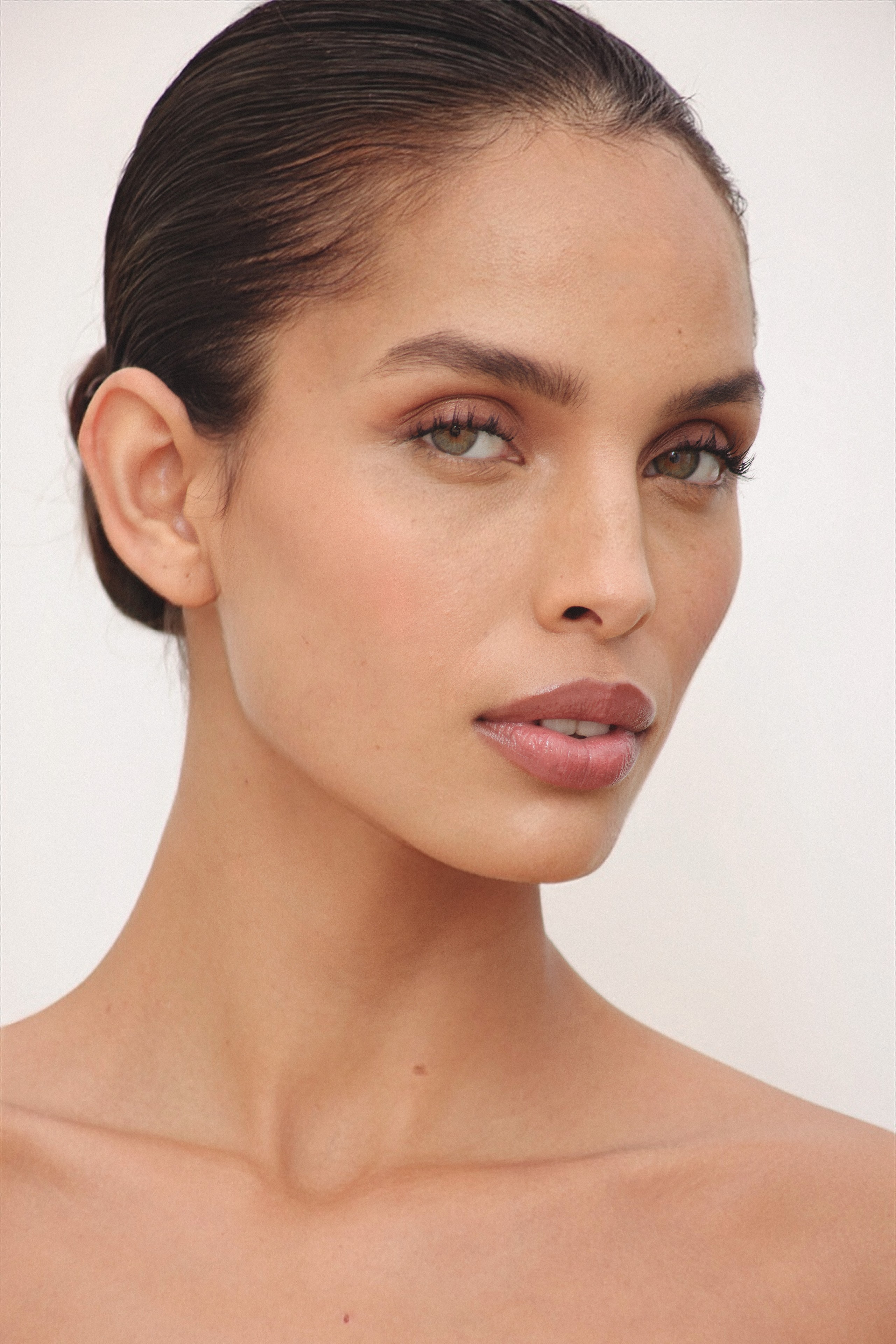 THAIS MARTINS — foto 1