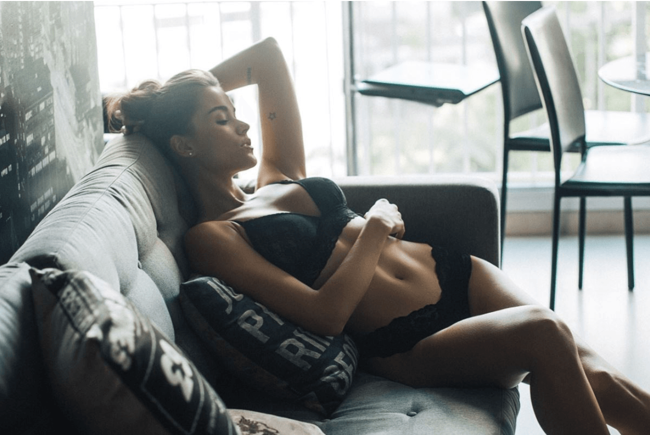 KAROL VASCONCELOS
