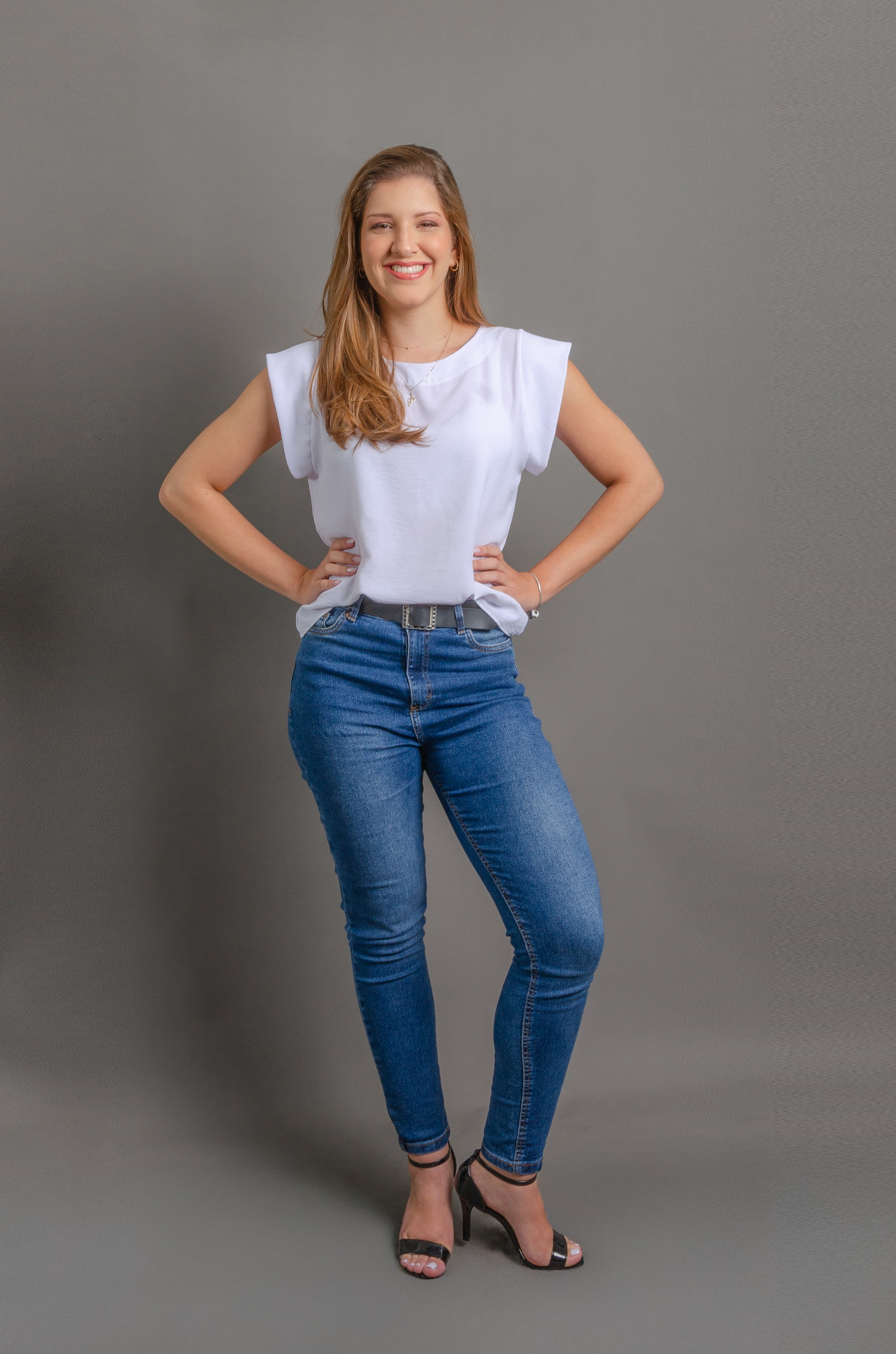 AMANDA CORREIA