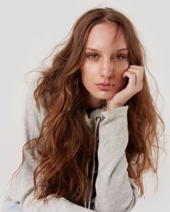 THAYLA ZUANAZZI 13